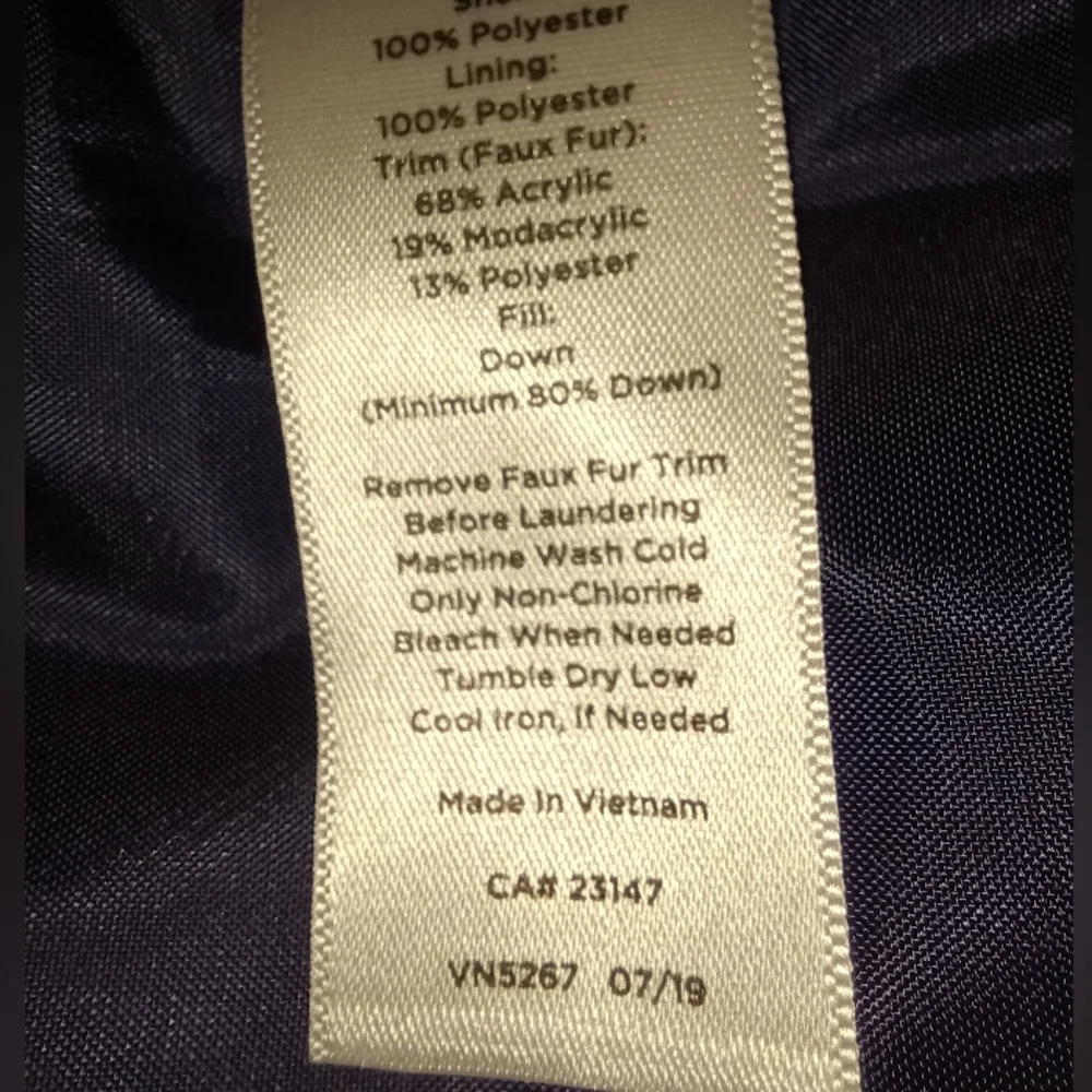 Talbots Dark Blue Puffer Coat with Faux Fur Hood - Picture 11 of 13